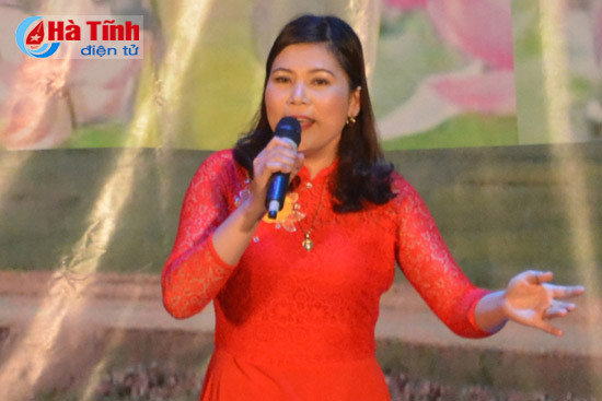 lien hoan hat ru va hat dan ca mung thanh cong dai hoi phu nu toan quoc