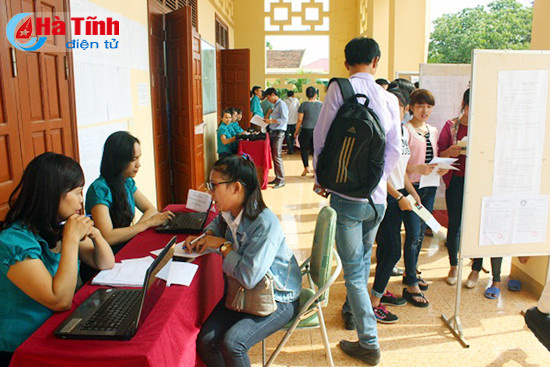 hon 500 vi tri viec lam cho lao dong ky anh