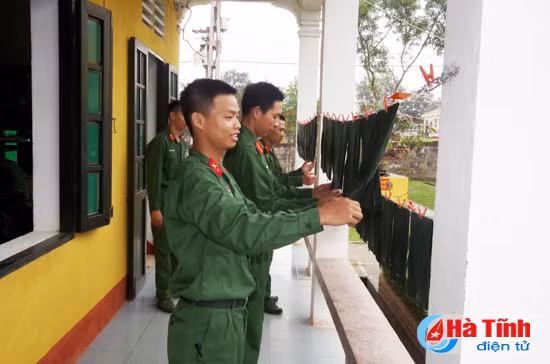 mot ngay cua tan binh ha tinh tai trung doan 335 su doan 324