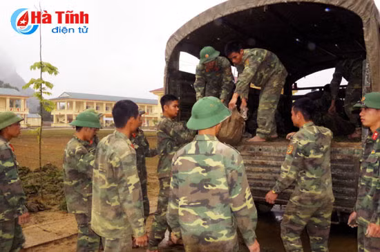 mot ngay cua tan binh ha tinh tai trung doan 335 su doan 324