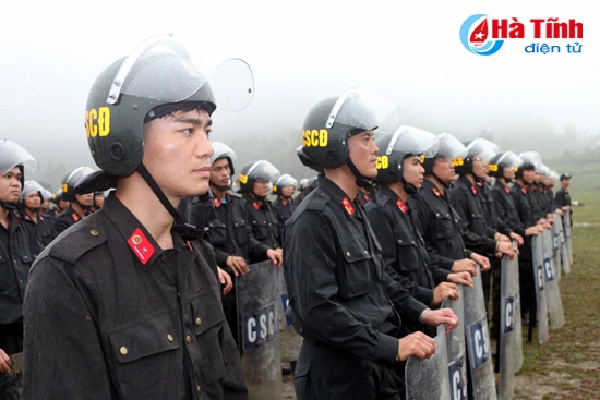 canh sat co dong dam bao san sang chien dau moi tinh huong