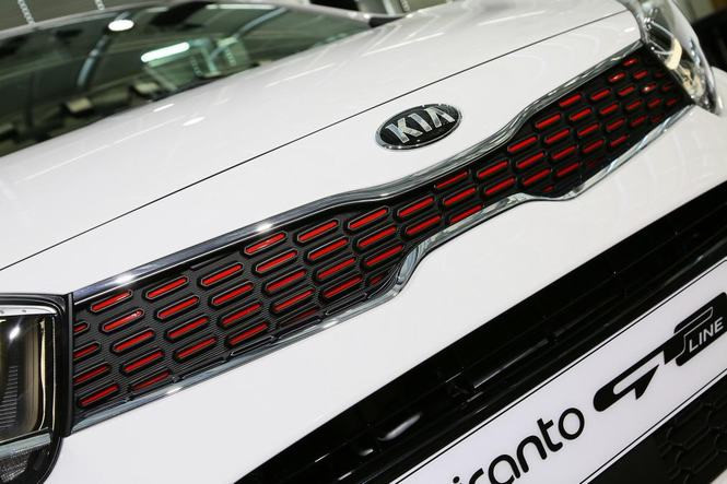 can canh phien ban manh nhat cua kia morning 2017