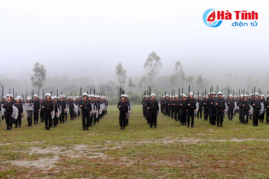 canh sat co dong dam bao san sang chien dau moi tinh huong