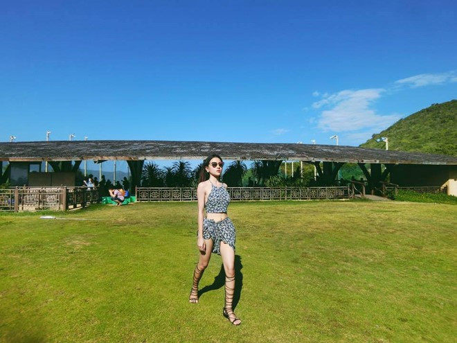 Huyền Dung hứa hẹn “làm nên chuyện” ở The Voice 2017. huyen dung nhan con mua loi khen sau vong doi dau tai the voice 2017