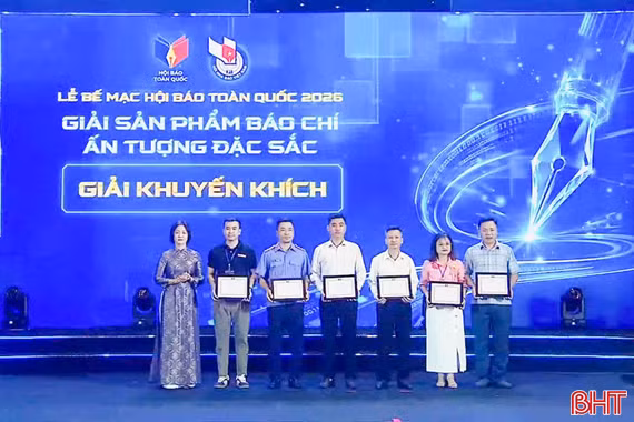 Báo và phát thanh, truyền hình Hà Tĩnh đoạt giải tại Hội Báo toàn quốc 