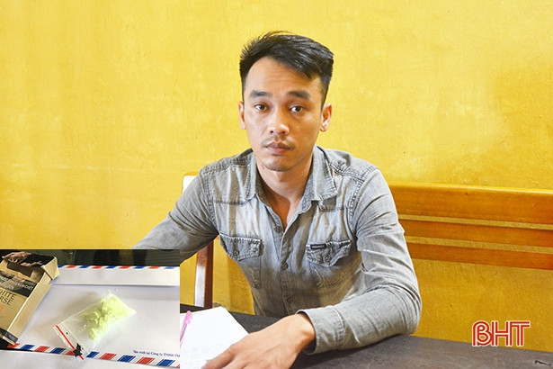 Mua ma túy về bán cho con nghiện