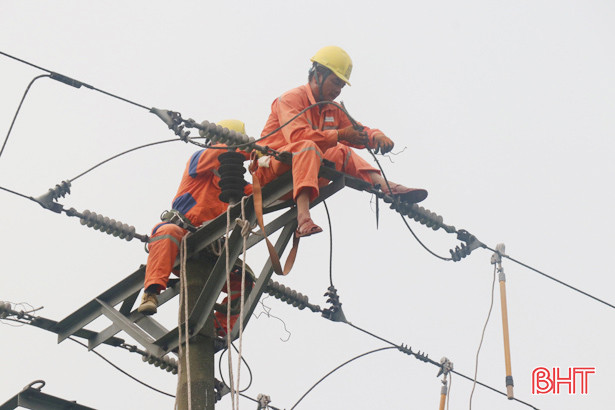Điện lực Nghi Xuân diễn tập xử lý sự cố do thiên tai