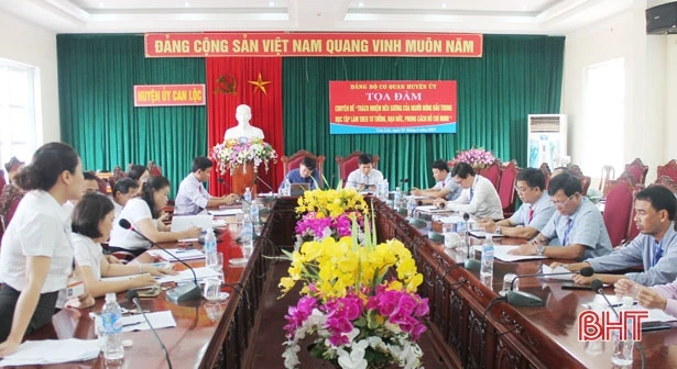 Sinh động việc học tập, làm theo tư tưởng, đạo đức, phong cách Hồ Chí Minh ở Hà Tĩnh