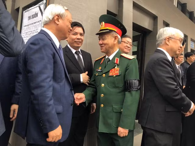 Lãnh đạo Đảng, Nhà nước dâng hương viếng Trung tướng Đồng Sỹ Nguyên