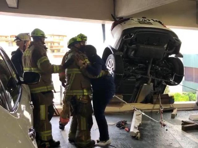 Một vụ nhầm chân ga... “may mắn”