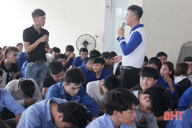 Thanh niên Cao đẳng công nghệ Hà Tĩnh với văn hóa giao thông