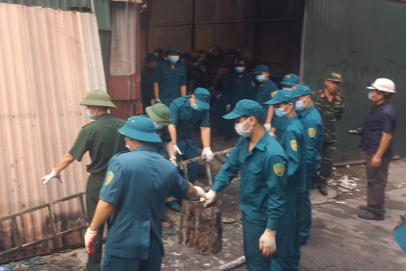 Cháy lớn ở Hà Nội, 8 người chết và mất tích