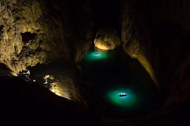 Hành trình khám phá sông ngầm bí ẩn trong hang Sơn Đoòng