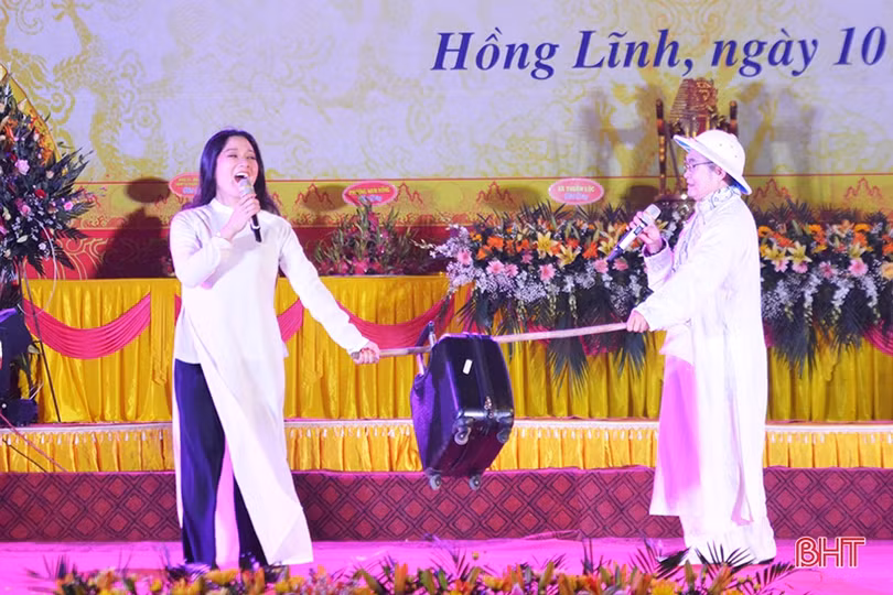 Đặc sắc đêm giao lưu văn nghệ “Tiếng hát từ cội nguồn”