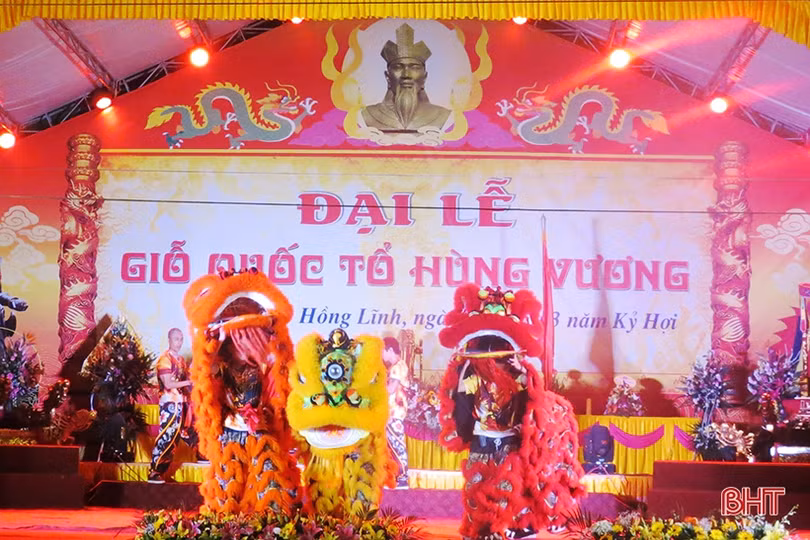 Đặc sắc đêm giao lưu văn nghệ “Tiếng hát từ cội nguồn”