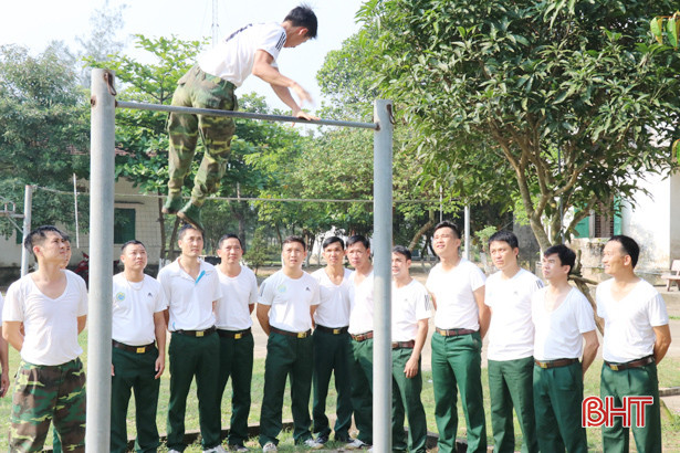 Đồn Biên phòng Lạch Kèn ra quân huấn luyện đầu năm