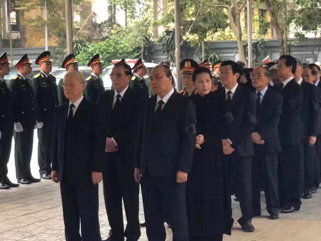 Lãnh đạo Đảng, Nhà nước dâng hương viếng Trung tướng Đồng Sỹ Nguyên