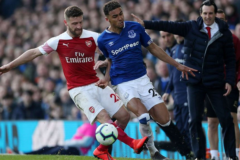 Everton 1-0 Arsenal: Lung lay vị trí “chú Tư”