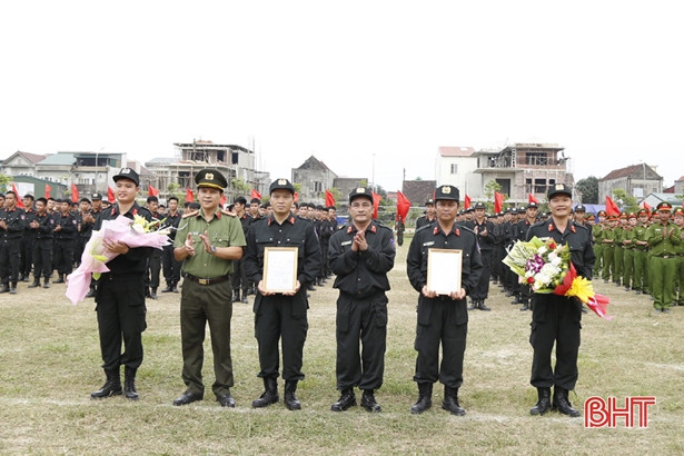 Gặp mặt kỷ niệm 45 năm ngày truyền thống lực lượng Cảnh sát Cơ động