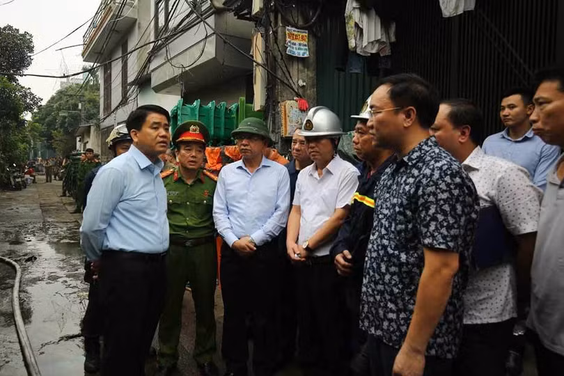 Cháy lớn ở Hà Nội, 8 người chết và mất tích