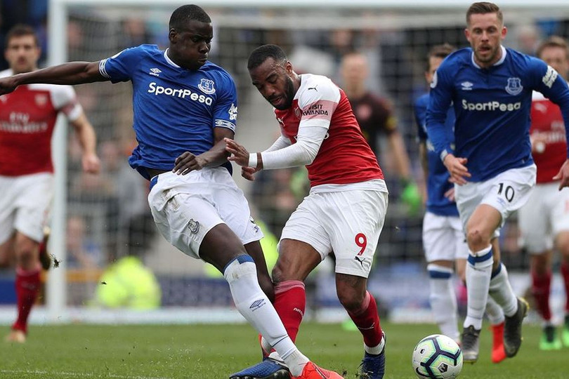 Everton 1-0 Arsenal: Lung lay vị trí “chú Tư”