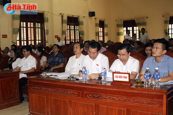 cu tri huong khe de nghi day nhanh tien do xay dung nha may rac