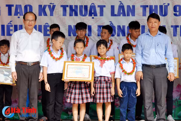 ha tinh khen thuong 49 giai phap sang tao khoa hoc ky thuat