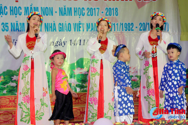 co tro mam non vu quang thi ke chuyen ve bac ho kinh yeu