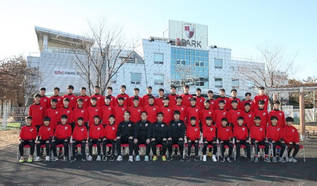 Vingroup bổ nhiệm Ryan Giggs làm Giám đốc Bóng đá PVF ảnh 2 vingroup bo nhiem ryan giggs lam giam doc bong da pvf