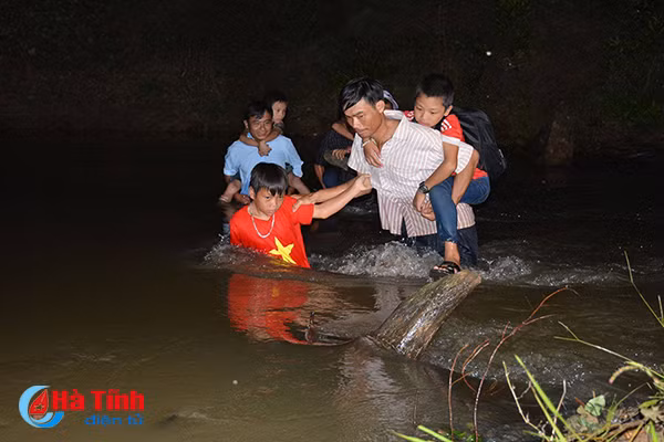 cuoc thi anh ha tinh trong toi tuan 3 xuong ten 5 tac gia xuat sac