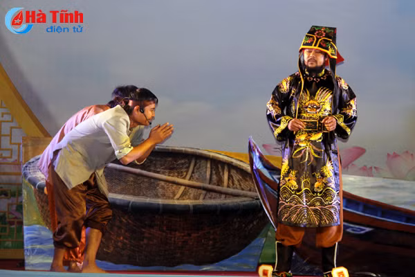 khep lai hoi dien nghe thuat san khau khong chuyen toan tinh