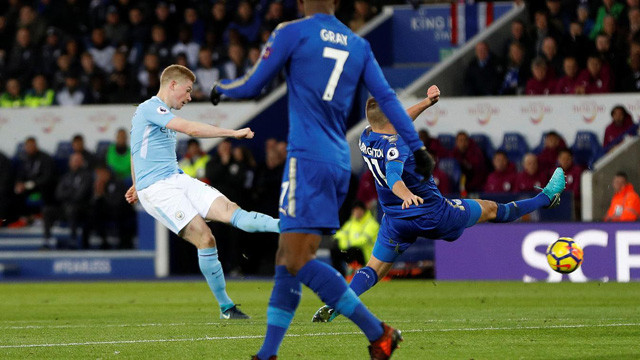 thang nhe leicester man city lam nan long nhom bam duoi