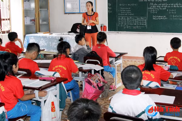 ngo ngang ngoi truong dep nhu resort tren que huong dai thi hao nguyen du