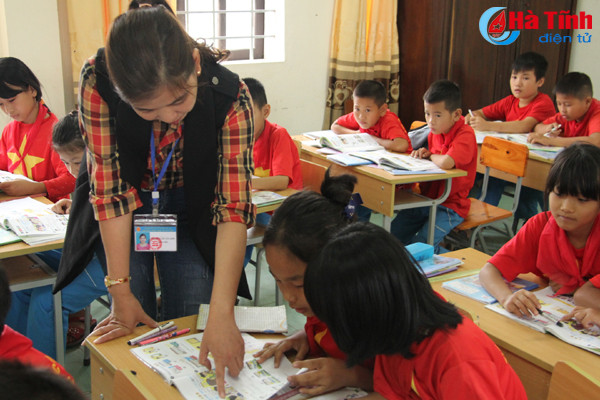 ngo ngang ngoi truong dep nhu resort tren que huong dai thi hao nguyen du