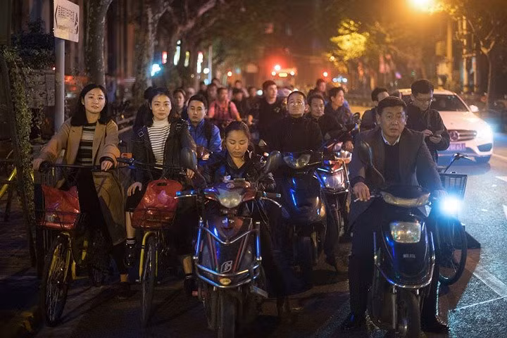 choang ngop truoc ve dep hien dai cua sieu thanh pho thuong hai