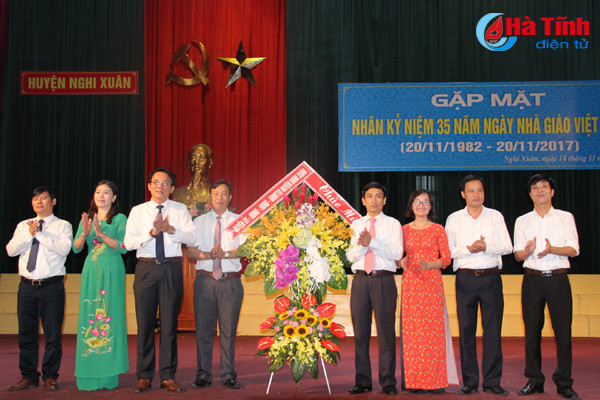 cac dia phuong gap mat ky niem ngay nha giao viet nam