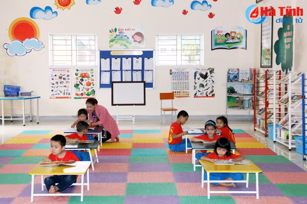 ngo ngang ngoi truong dep nhu resort tren que huong dai thi hao nguyen du