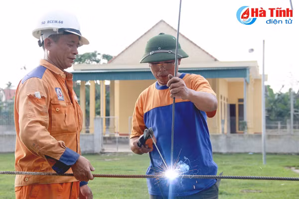 nhan dan trung loc mo hoi lam nong thon moi