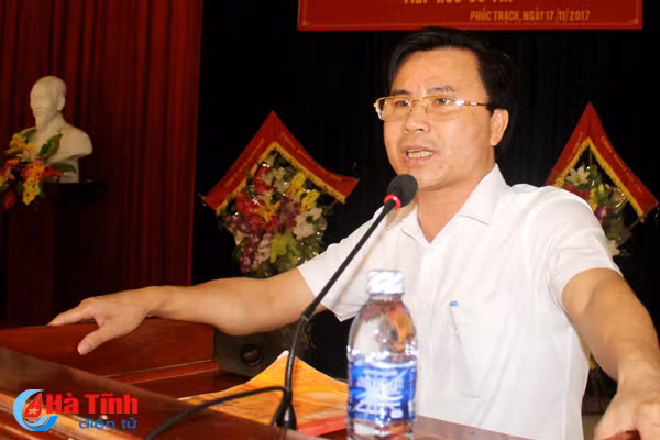 cu tri huong khe de nghi day nhanh tien do xay dung nha may rac