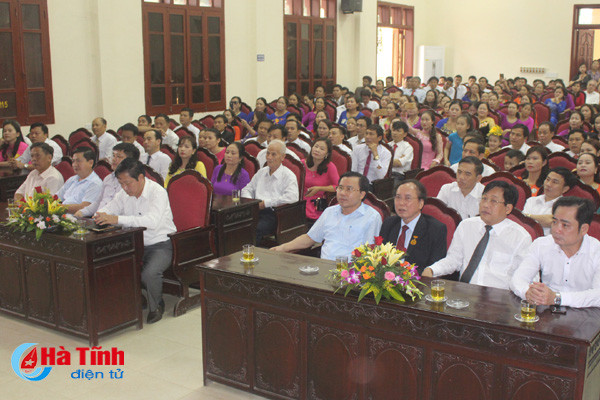 cac dia phuong gap mat ky niem ngay nha giao viet nam