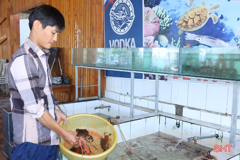 Khu du lịch biển Thiên Cầm “kín” khách những ngày nắng nóng