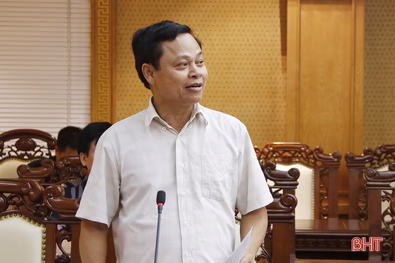 Trình Ban Chấp hành Đảng bộ tỉnh cho ý kiến các dự thảo nội dung trước khi trình Kỳ họp thứ 15 HĐND tỉnh