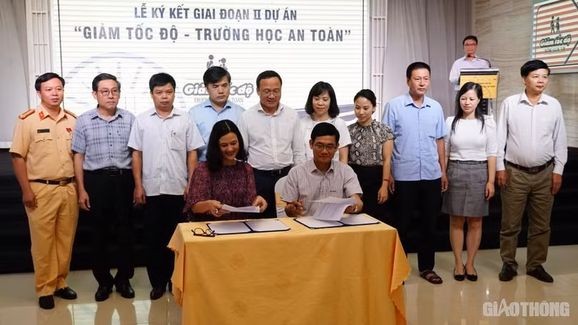 Uỷ ban ATGT đề xuất luật hoá tốc độ 30 km/h khi qua khu vực trường học