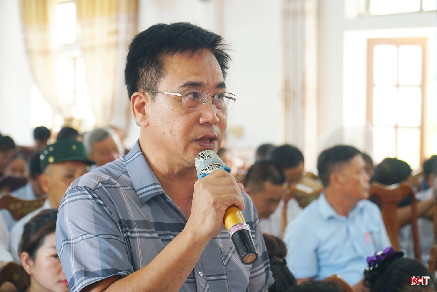 Cử tri Phan Trung Kiên - Phó Trưởng phòng Kinh tế, UBND xã Đức Thịnh kiến nghị tỉnh quan tâm bố trí nguồn lực sửa chữa, khắc phục hồ đập Trốc Xối trên địa bàn.
