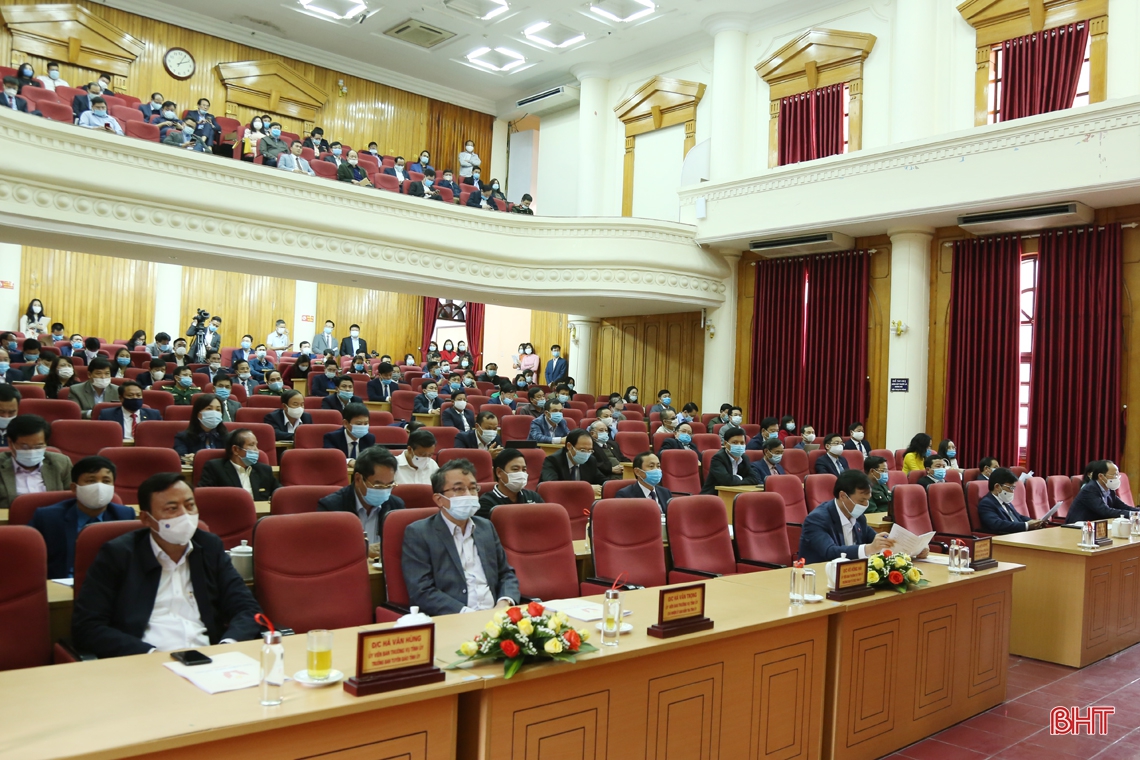 Hà Tĩnh tiếp tục tổ chức các phong trào thi đua, thực hiện thắng lợi các mục tiêu, nhiệm vụ