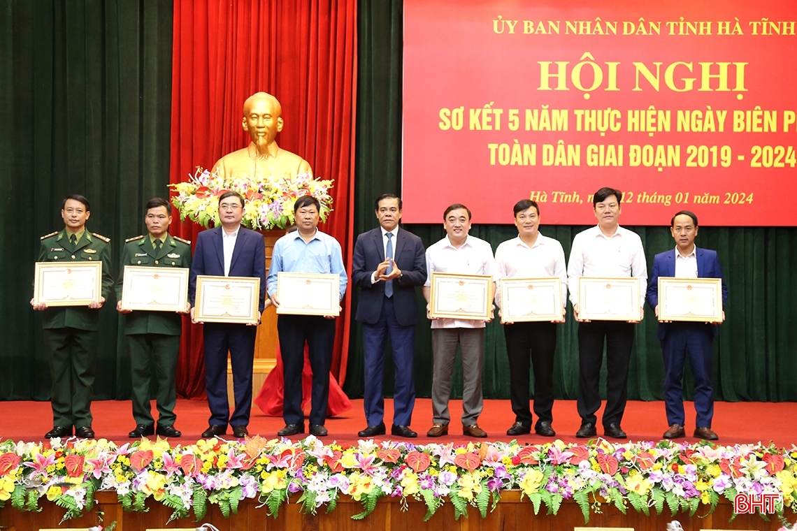 Xây dựng “thế trận lòng dân” trong bảo vệ vững chắc chủ quyền lãnh thổ, an ninh biên giới