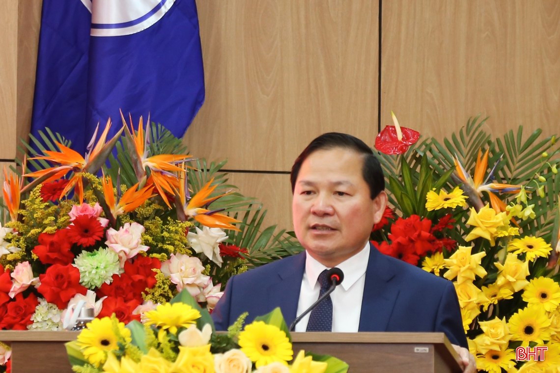 Tiếp tục nâng cao vai trò của cấp ủy trong lãnh đạo, chỉ đạo thực hiện các nhiệm vụ chính trị