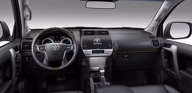 Toyota Land Cruiser Prado 2021 về Việt Nam, giá từ 2,548 tỷ đồng