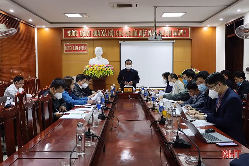 Cẩm Xuyên cần giải quyết dứt điểm các kiến nghị của cử tri