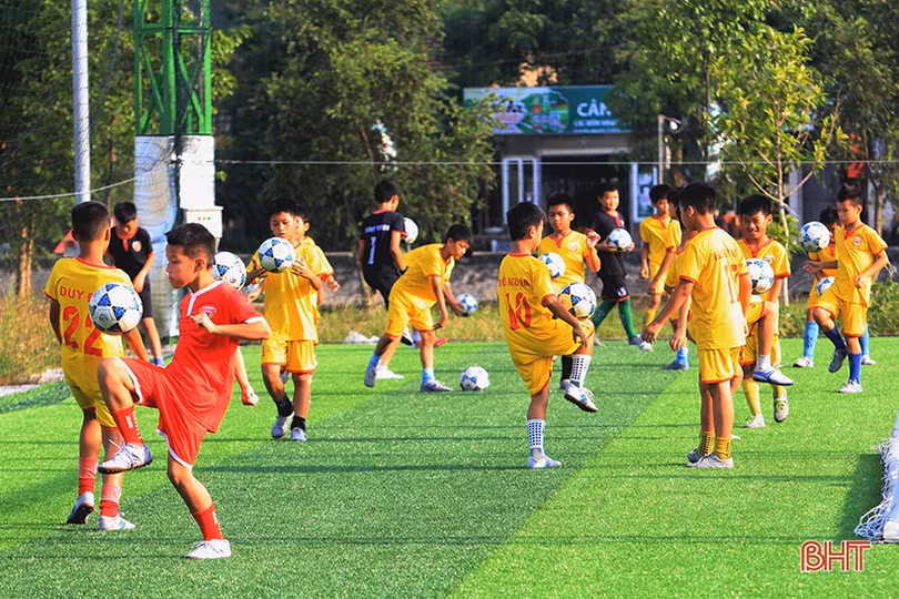 Bóng đá trẻ Hà Tĩnh hướng tới giải thiếu niên - nhi đồng toàn quốc